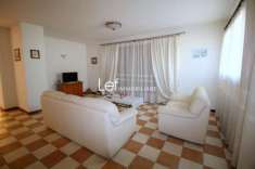 Foto VILLA di 8 vani e di 355 mq (SERNAGLIA DELLA BATTAGLIA) rif. AS25