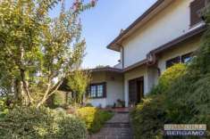 Foto VILLA di 8 vani e di 390 mq (VALBREMBO) rif. V236