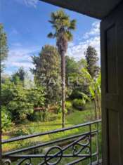 Foto Villa di 900 m con pi� di 5 locali in vendita a Castello di Godego