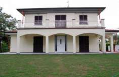 Foto Villa in affitto a Montignoso 160 mq  Rif: 1227096