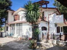 Foto Villa in Contrada Colle della Castagna