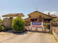 Foto Villa in Contrada Coste di Oratino