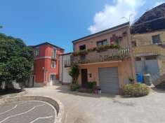 Foto Villa in Largo Dante Alighieri