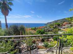 Foto Villa in Strada Costa dei Pini