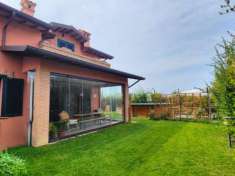 Foto Villa in Strada dei Loggi