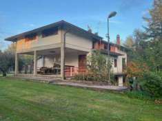 Foto Villa in Strada Provinciale Claudia Briaccianese