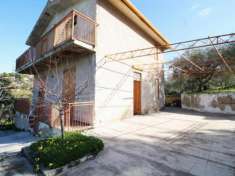 Foto Villa in Strada Statale Catanese