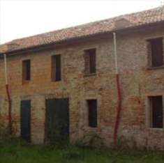Foto Villa in Vendita, 1 Locale, 45455 mq, Ferrara