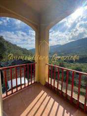 Foto Villa in Vendita, 3 Locali, 100 mq, Dolceacqua