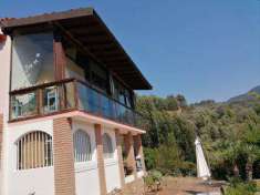 Foto Villa in Vendita, 3 Locali, 2 Camere, 100 mq (PERINALDO)
