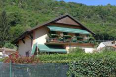 Foto Villa in Vendita, 3 Locali, 200 mq, Omegna