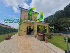 Foto Villa in Vendita, 4 Locali, 135 mq, Siracusa (Arenella)