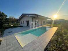 Foto Villa in Vendita, 4 Locali, 150 mq, Castiglione delle Stiviere