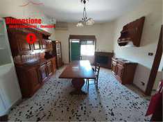 Foto Villa in Vendita, 4 Locali, 180 mq, Comiziano