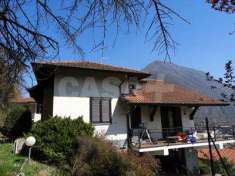 Foto Villa in Vendita, 4 Locali, 180 mq, Laveno Mombello (Mombello)