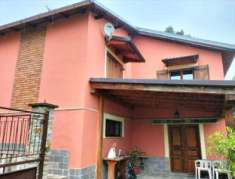 Foto Villa in Vendita, 5,5 Locali, 122 mq, Mornese