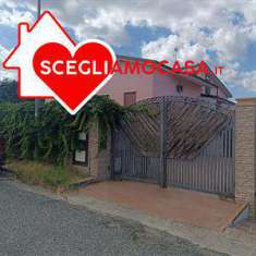 Foto Villa in Vendita, 5 Locali, 185 mq, Settingiano