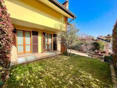 Foto Villa in Vendita, 5 Locali, 200 mq, Casatenovo