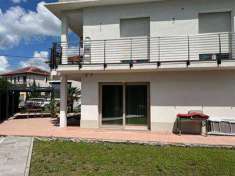 Foto Villa in Vendita, 5 Locali, 250 mq, Alba