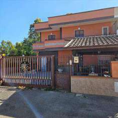Foto Villa in Vendita, 6 Locali, 160 mq, Castel Volturno (Villaggio C