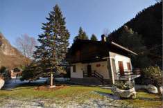 Foto Villa in Vendita, 6 Locali, 192 mq, Vanzone con San Carlo