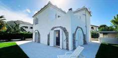 Foto Villa in Vendita, 6 Locali, 200 mq, Sangineto