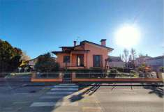 Foto Villa in Vendita, 6 Locali, 210 mq, Campogalliano