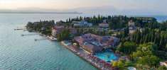 Foto Villa in Vendita, 6 Locali, 220 mq, Sirmione