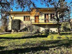 Foto Villa in Vendita, 6 Locali, 280 mq, Sirmione