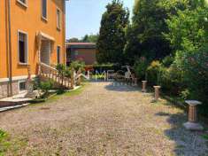 Foto Villa in Vendita, 6 Locali, 300 mq, Desenzano del Garda