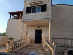Foto Villa in Vendita, 6 Locali, 385 mq, Bitonto