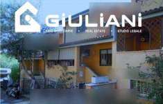 Foto Villa in Vendita, pi di 6 Locali, 135 mq, Anzio