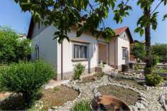 Foto Villa in Vendita, pi di 6 Locali, 157 mq, Chiaravalle