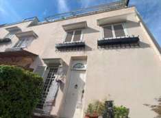 Foto Villa in Vendita, pi di 6 Locali, 166 mq, Roma