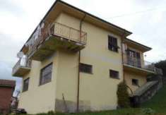 Foto Villa in Vendita, pi di 6 Locali, 174 mq, Mornese