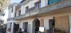 Foto Villa in Vendita, pi di 6 Locali, 179 mq, Torino