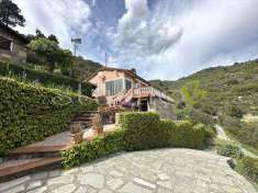 Foto Villa in Vendita, pi di 6 Locali, 184 mq, Seborga