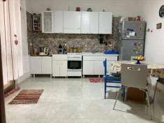 Foto Villa in Vendita, pi di 6 Locali, 2 Camere, 100 mq (ISPICA)
