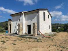Foto Villa in Vendita, pi di 6 Locali, 210 mq, Albenga