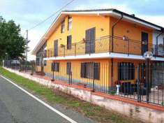 Foto Villa in Vendita, pi di 6 Locali, 230 mq, Quattordio