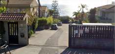 Foto Villa in Vendita, pi di 6 Locali, 237 mq, Aci Catena