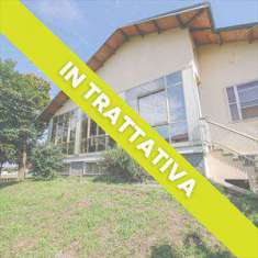 Foto Villa in Vendita, pi di 6 Locali, 239 mq, Volpiano