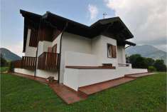 Foto Villa in Vendita, pi di 6 Locali, 250 mq, Barzio
