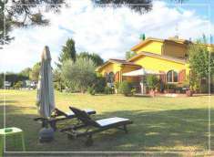 Foto Villa in Vendita, pi di 6 Locali, 250 mq, Buggiano