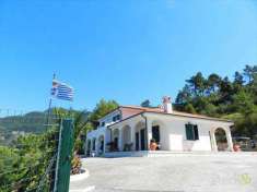 Foto Villa in Vendita, pi di 6 Locali, 250 mq, Seborga