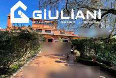 Foto Villa in Vendita, pi di 6 Locali, 288 mq, Formello