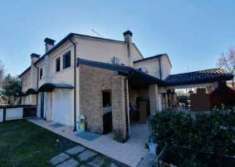 Foto Villa in Vendita, pi di 6 Locali, 296 mq, Godega di Sant'Urban
