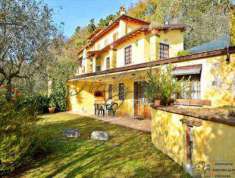 Foto Villa in Vendita, pi di 6 Locali, 3 Camere, 145 mq (CAMAIORE CA