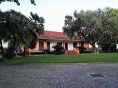 Foto Villa in Vendita, pi di 6 Locali, 3 Camere, 210 mq (PONTECAGNAN