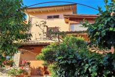 Foto Villa in Vendita, pi di 6 Locali, 305 mq (Gaiole in Chianti)